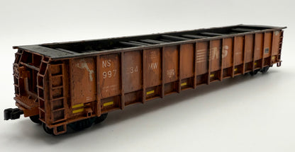 HO FREIGHT CAR ~ Norfolk Southern M-271 Tie Gondola - PAINTED