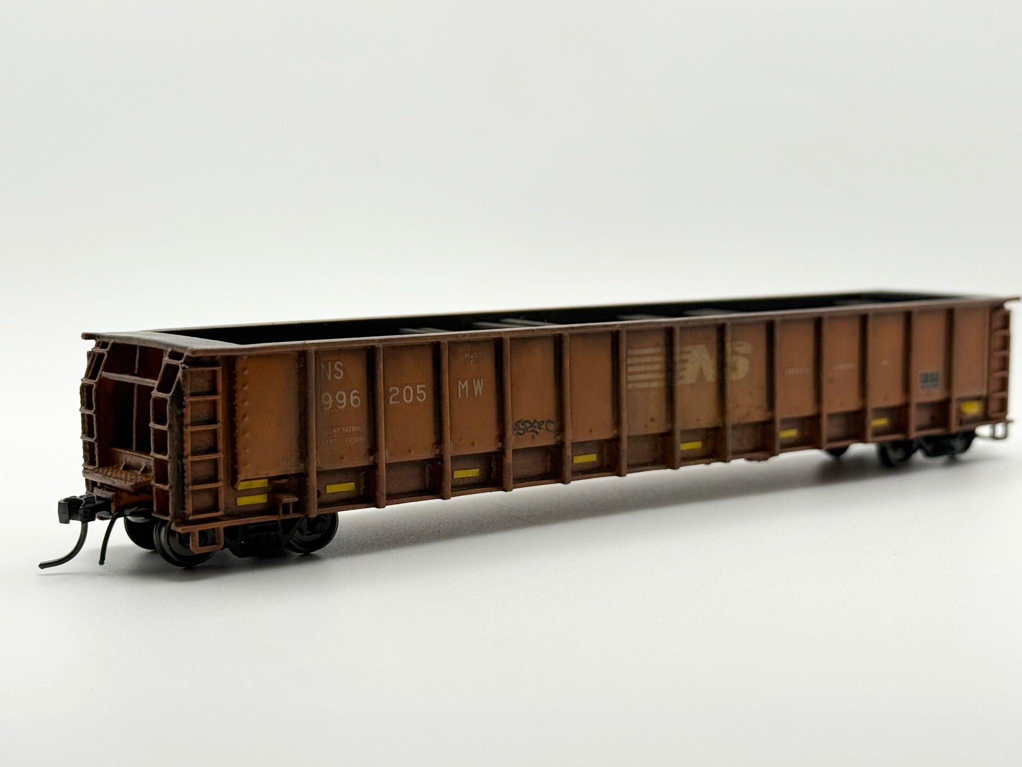 HO FREIGHT CAR ~ Norfolk Southern M-271 Tie Gondola ~ Undecorated